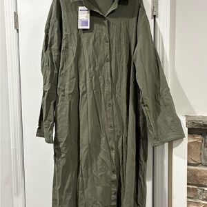 NWT Green Long Sleeve Dress Size XXL